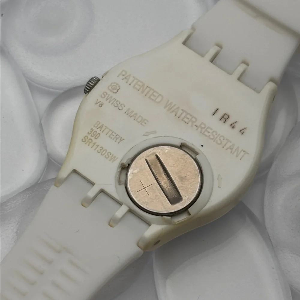 Swatch watch gw151